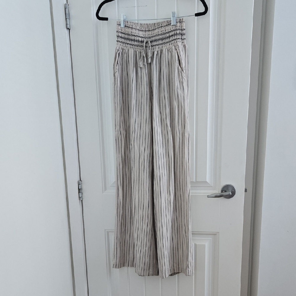 Rewash Black and Cream Textured Pants